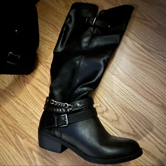 Global Win Shoes - Women’s faux leather calf boots
